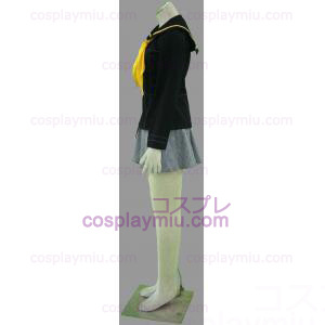 Shin Megami Tensei: Persona 4 Gekkoukan High School di Winter Girl Uniform Cosplay